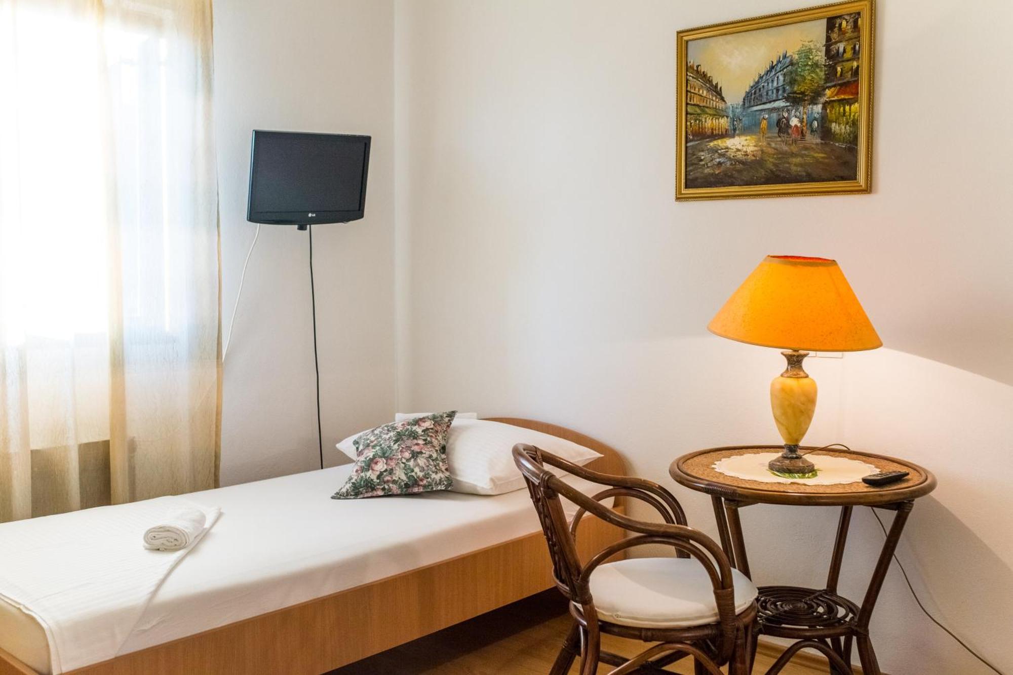 Apartment Mande Brist Exterior foto