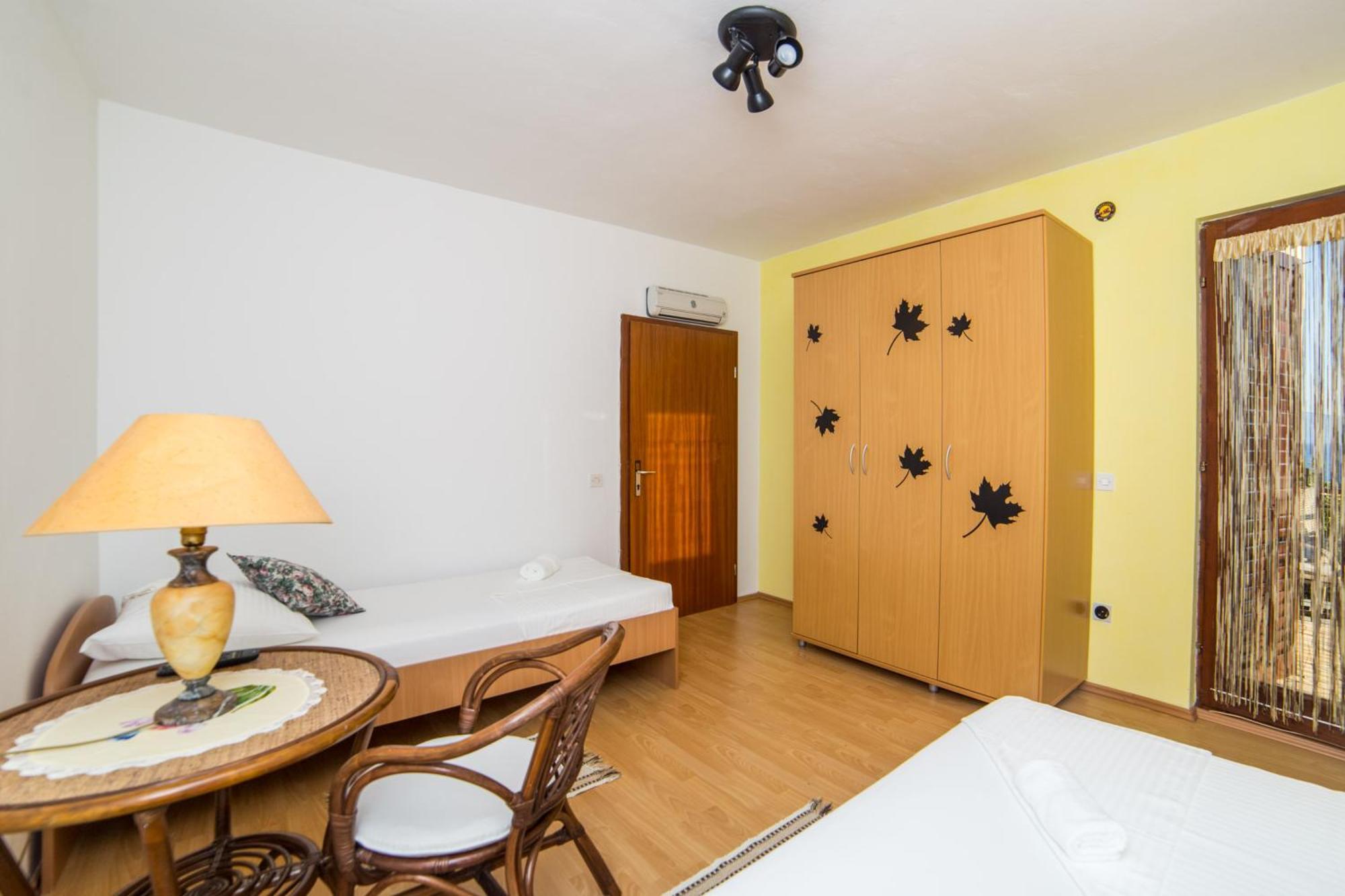 Apartment Mande Brist Exterior foto